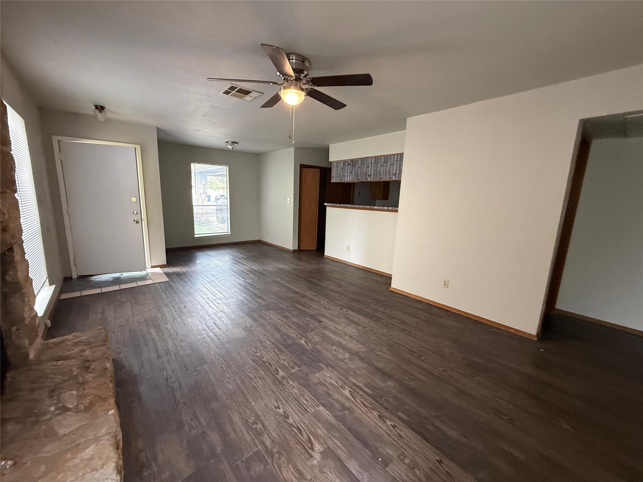 7601 St Amant Pl # A, Austin, TX 78749
