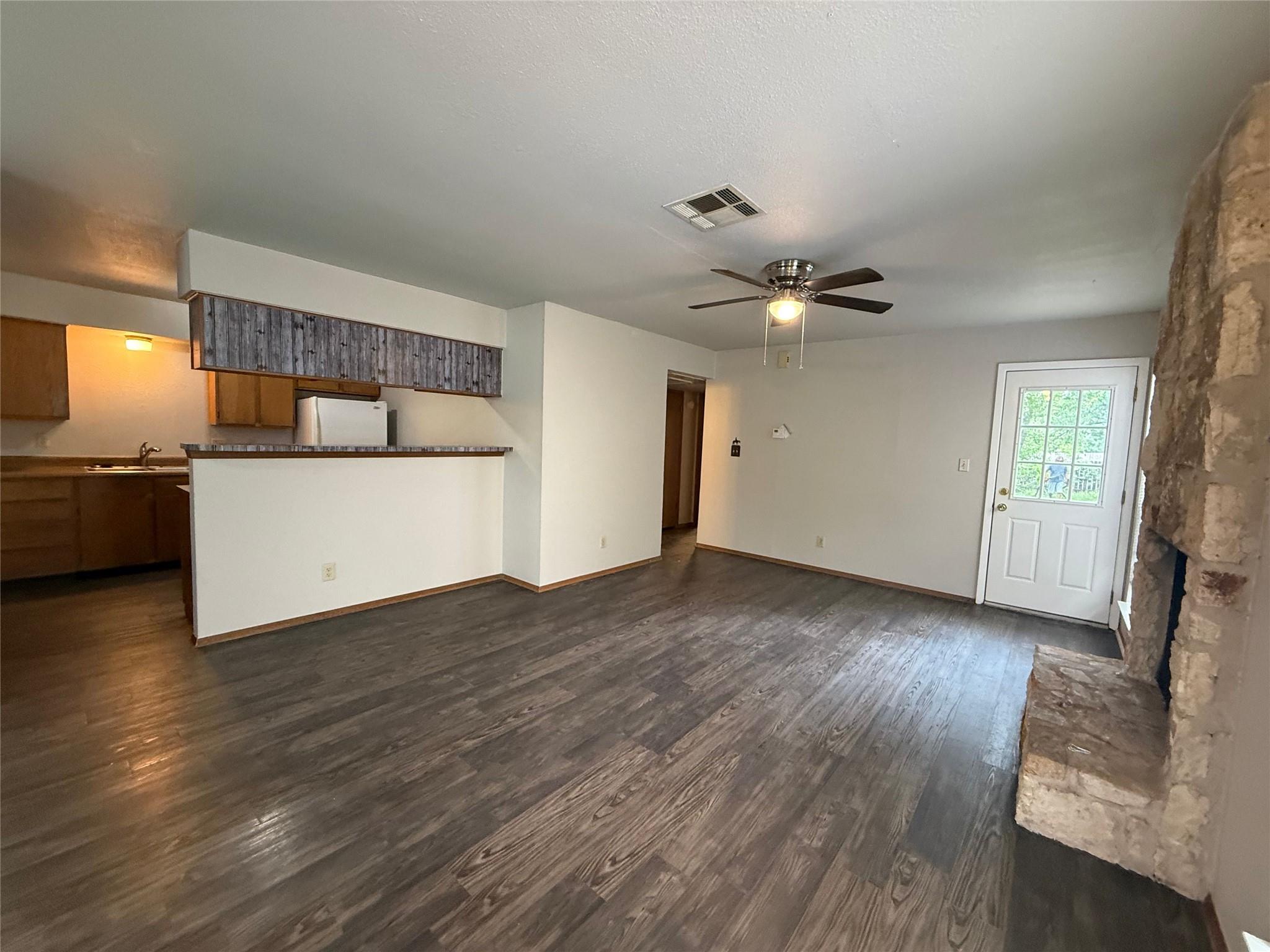 7601 St Amant Pl # A, Austin, TX 78749