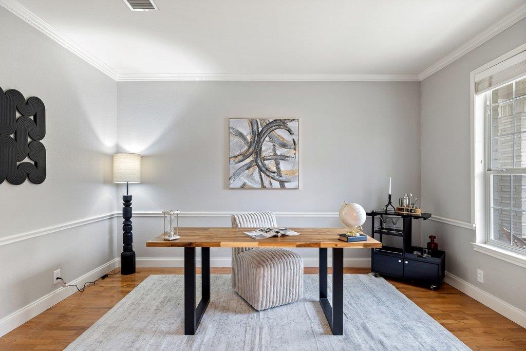 208 Settlers Valley Dr, Pflugerville, TX 78660