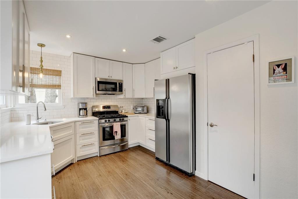 9019 Wagtail Dr, Austin, TX 78748