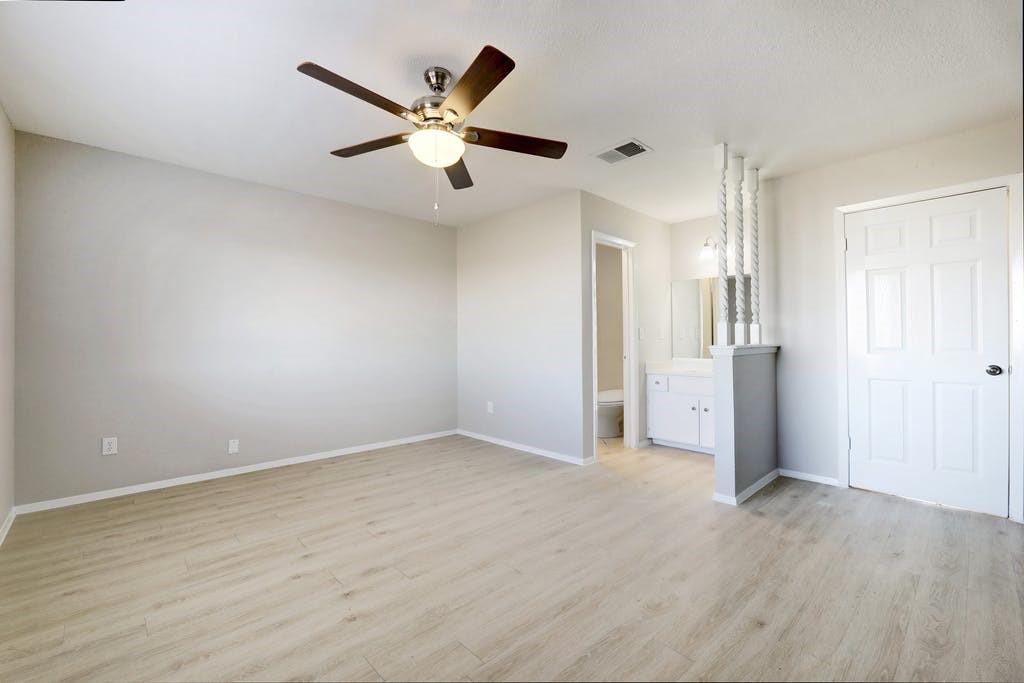 1214 Doonesbury Dr, Austin, TX 78758