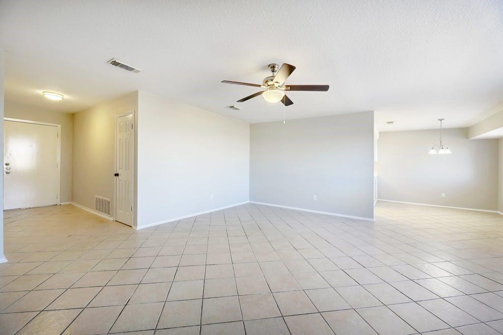 1214 Doonesbury Dr, Austin, TX 78758