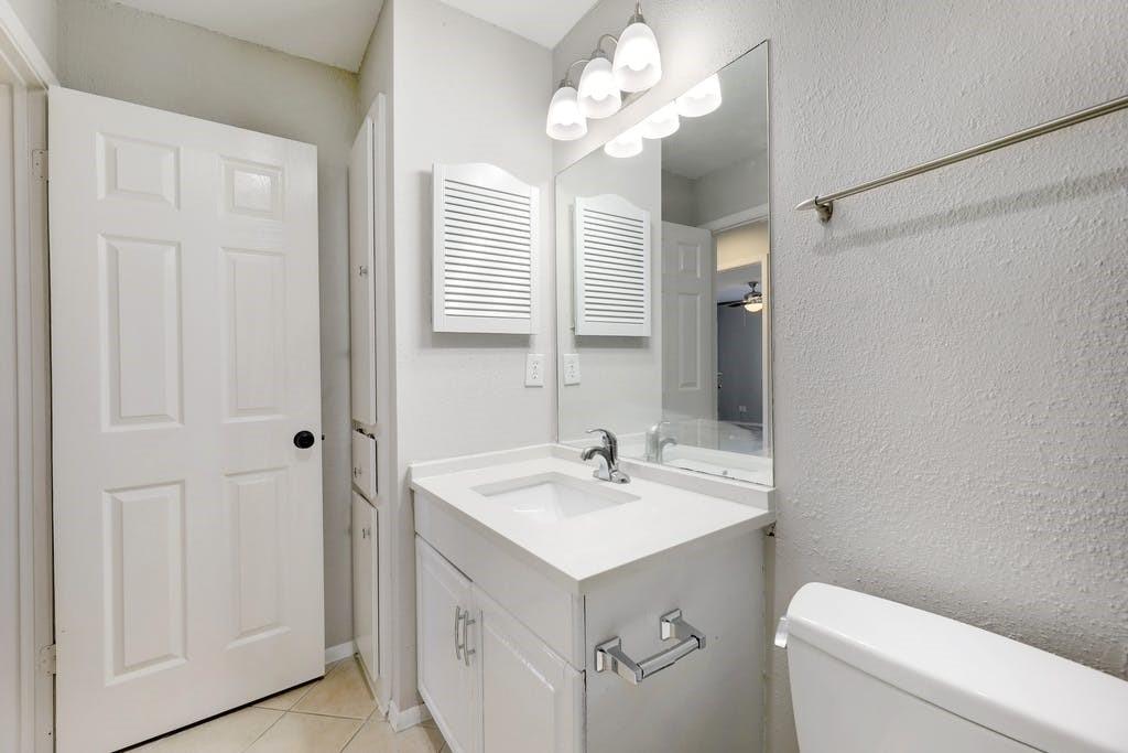 1214 Doonesbury Dr, Austin, TX 78758