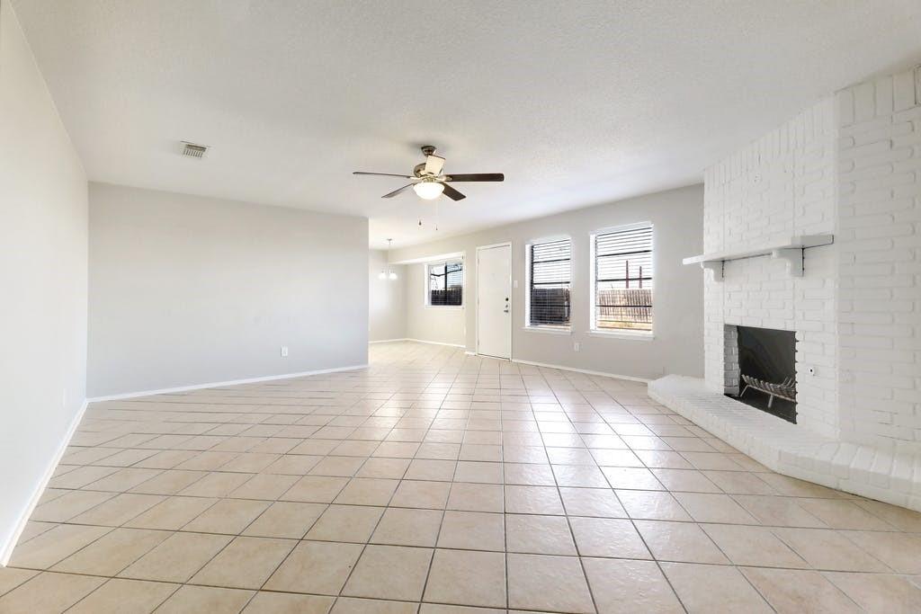 1214 Doonesbury Dr, Austin, TX 78758