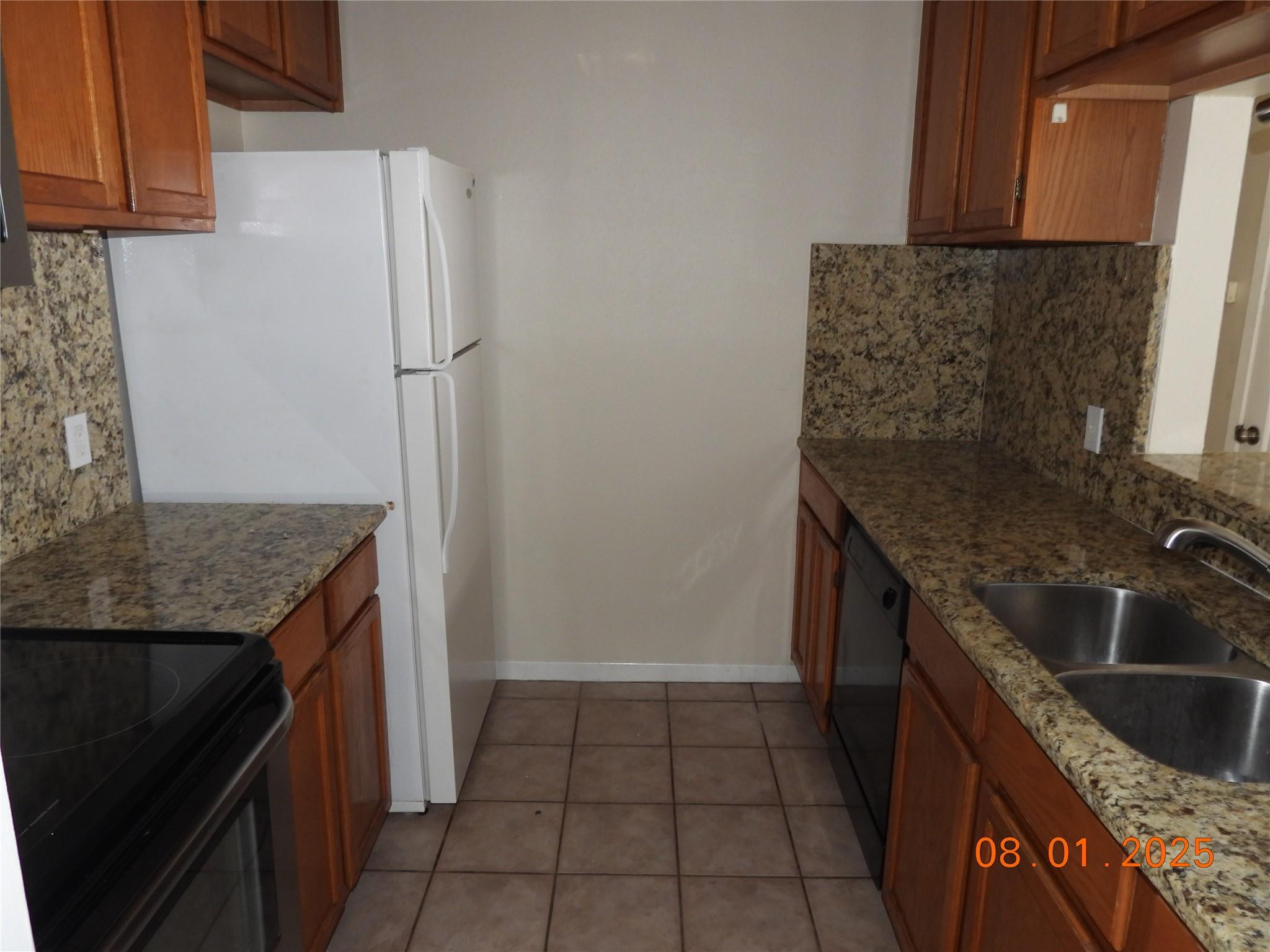 2300 Leon St # 202, Austin, TX 78705