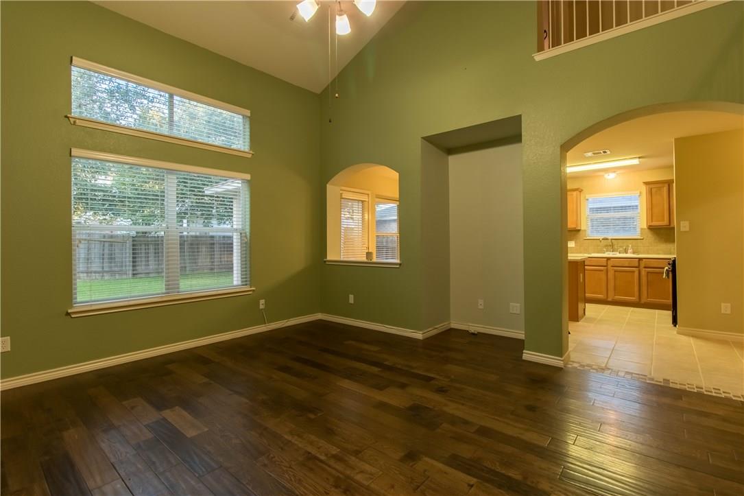 2304 Billy Fiske Ln, Austin, TX 78748