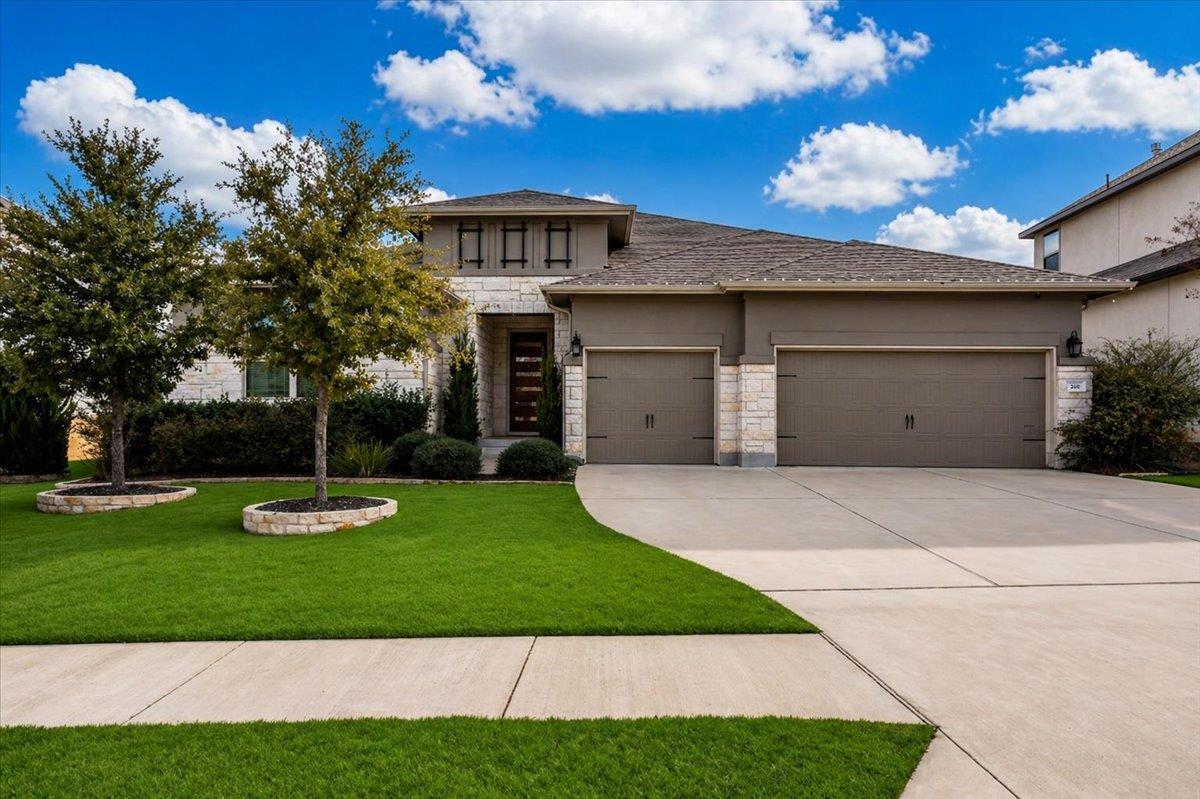252 Double L Dr, Dripping Springs, TX 78620