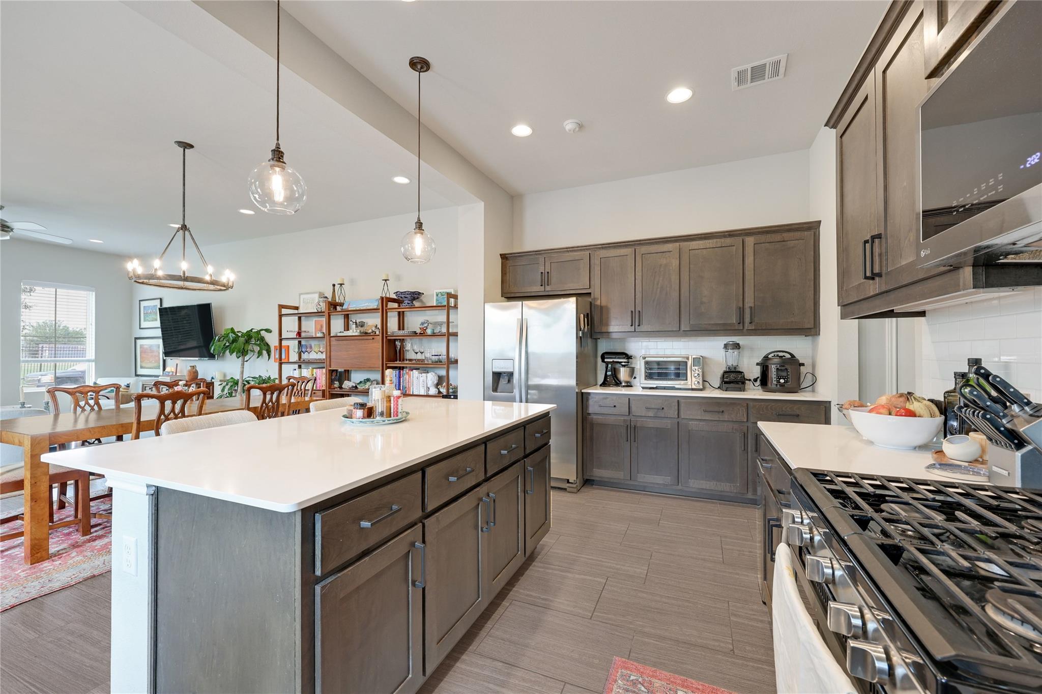 1615 Lawrence St, Austin, TX 78741