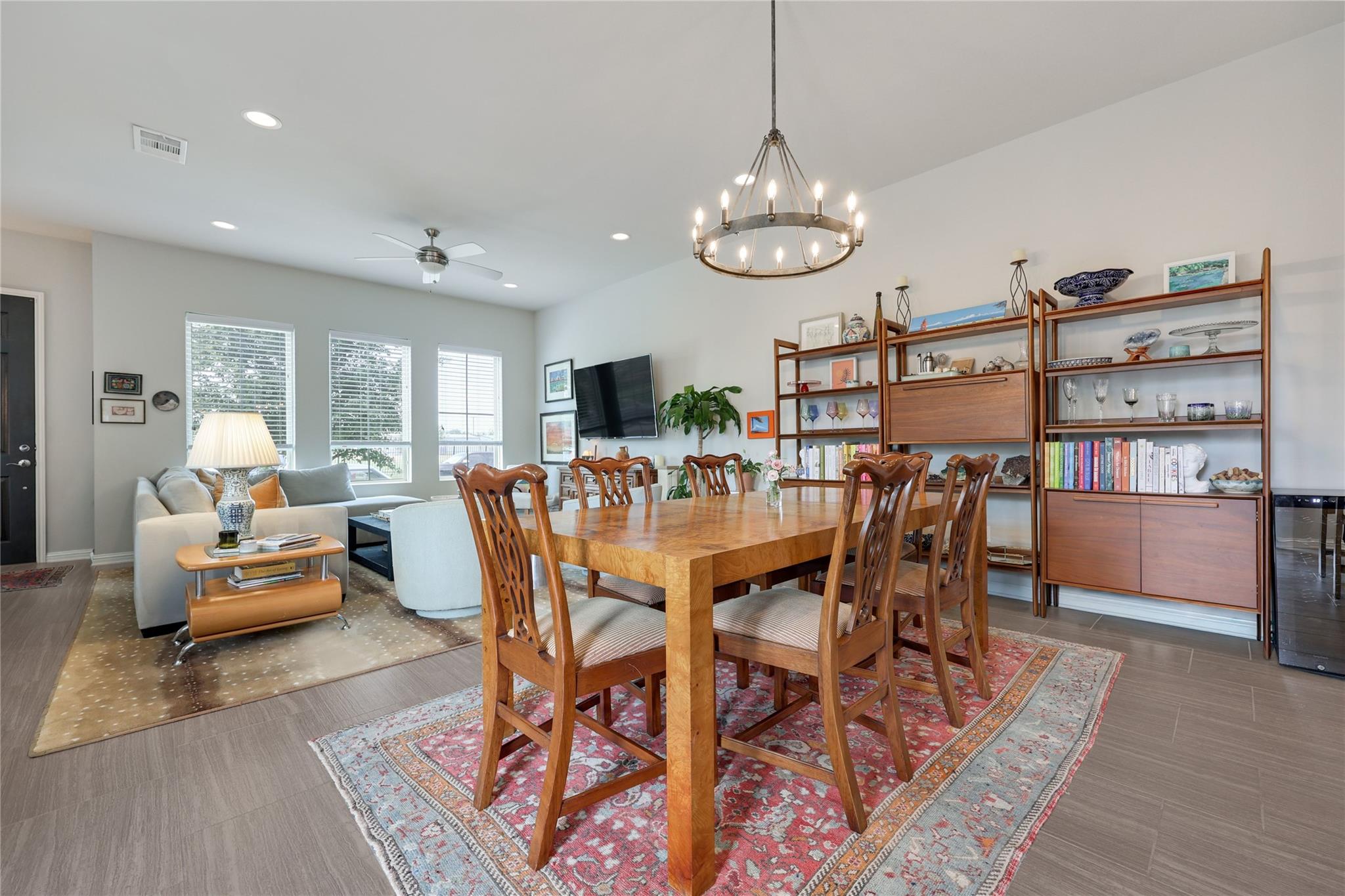 1615 Lawrence St, Austin, TX 78741