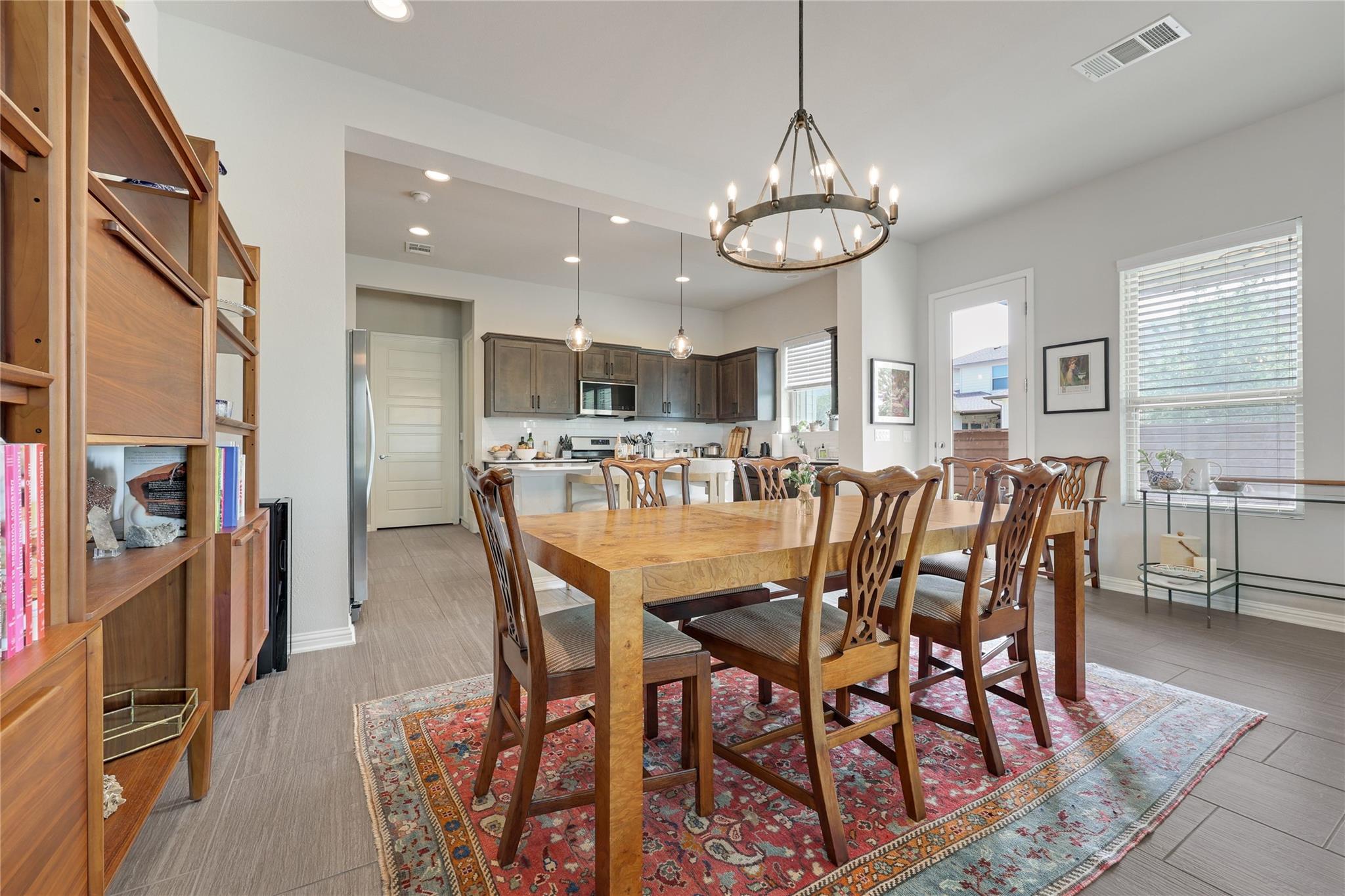 1615 Lawrence St, Austin, TX 78741