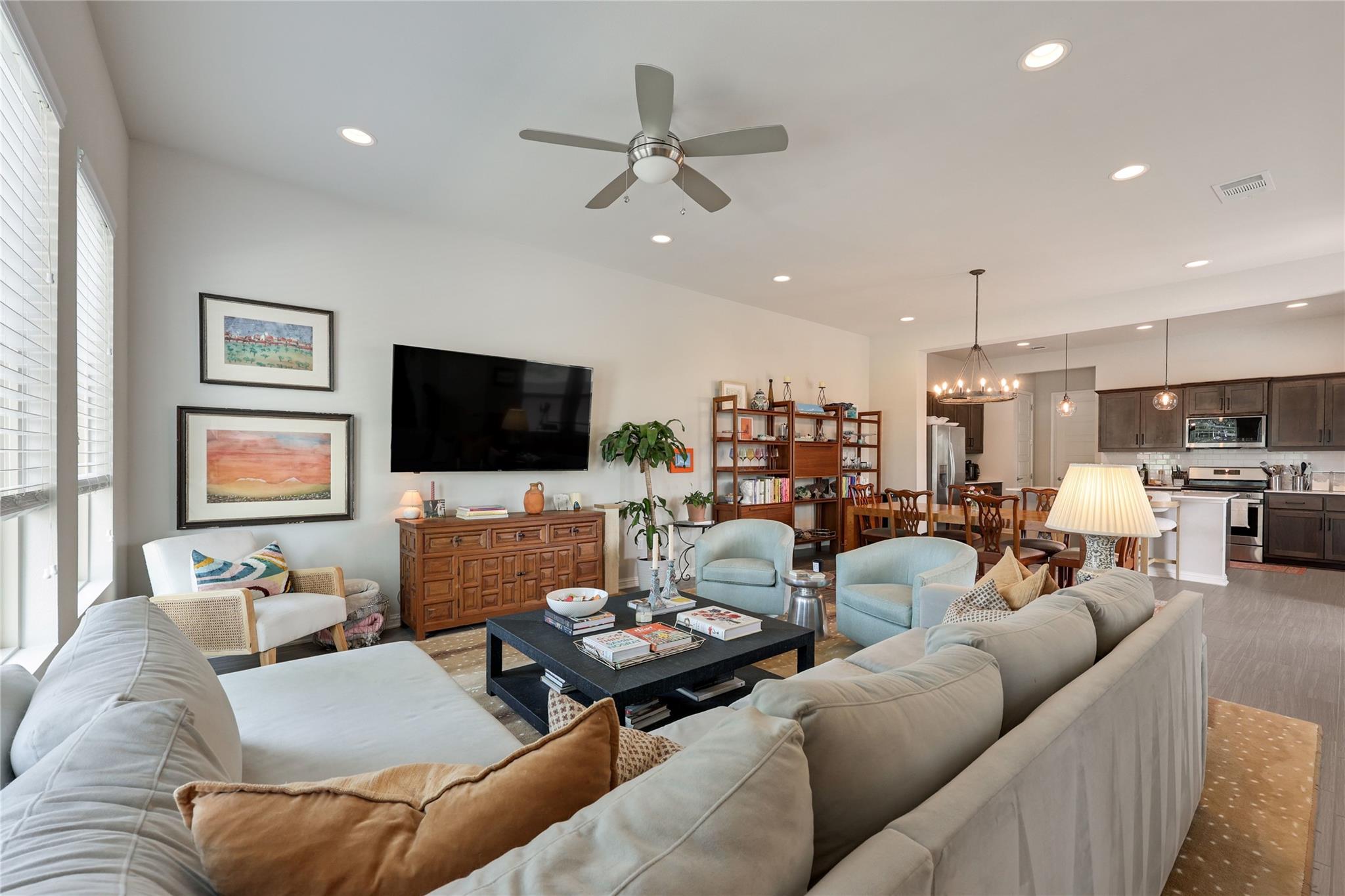 1615 Lawrence St, Austin, TX 78741