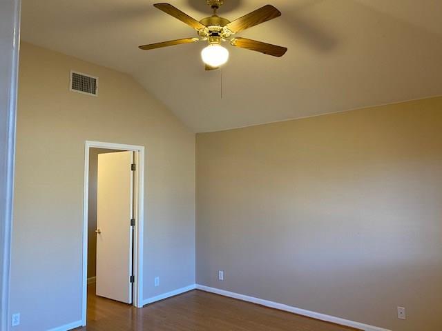 107 Harvest Ln, Hutto, TX 78634