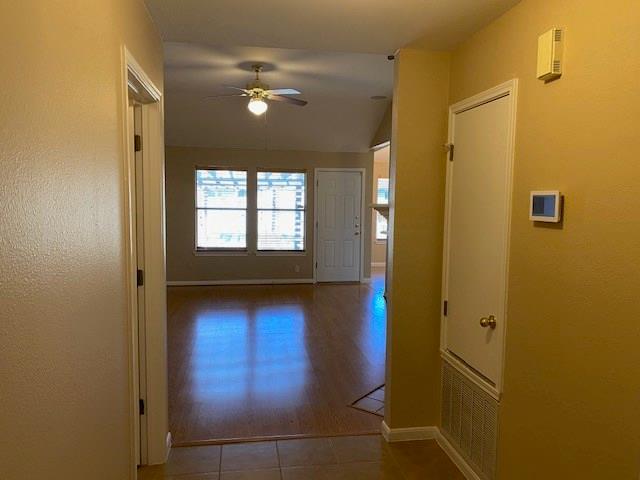 107 Harvest Ln, Hutto, TX 78634