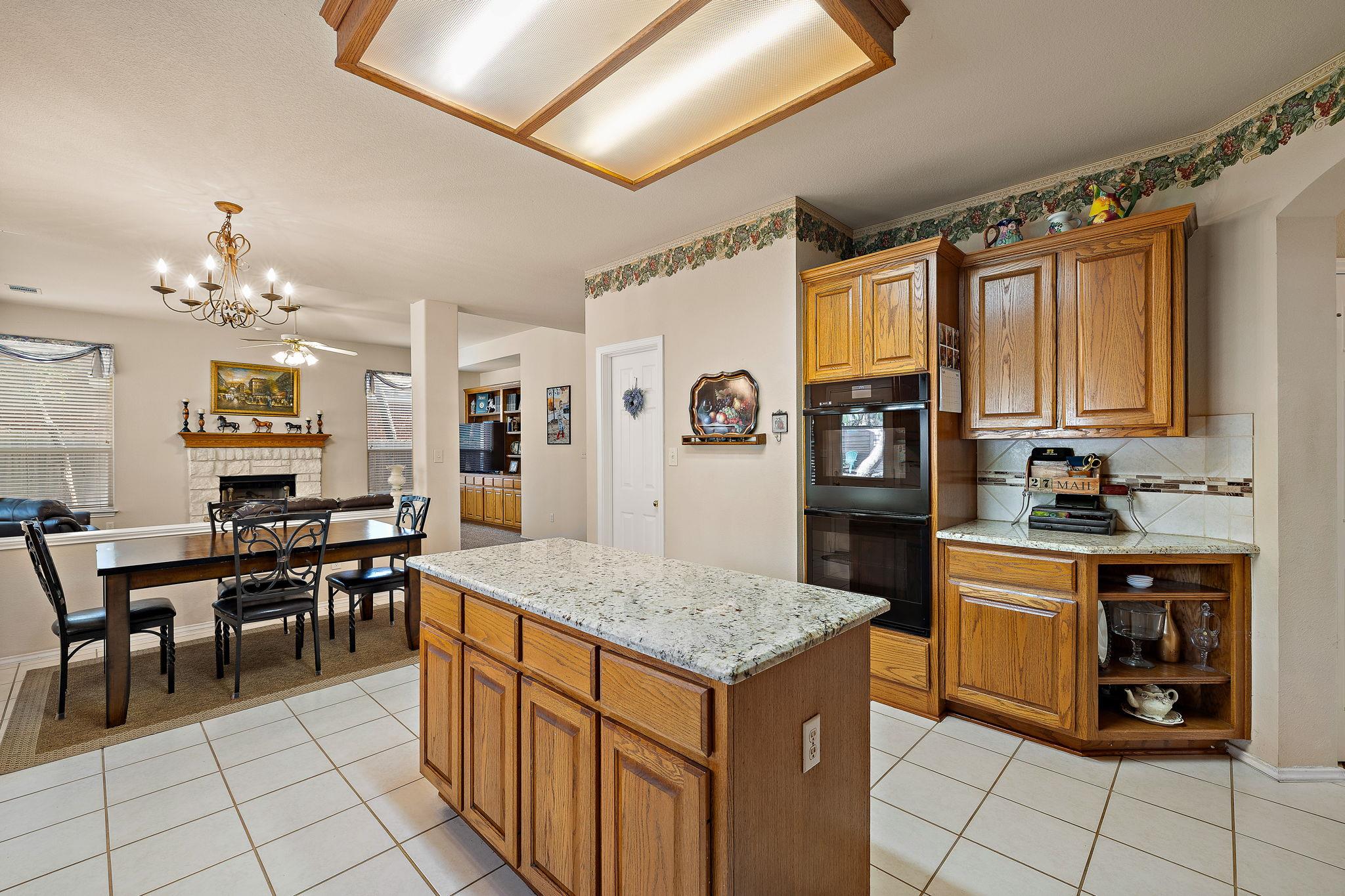 1111 Dalea Blf, Round Rock, TX 78665
