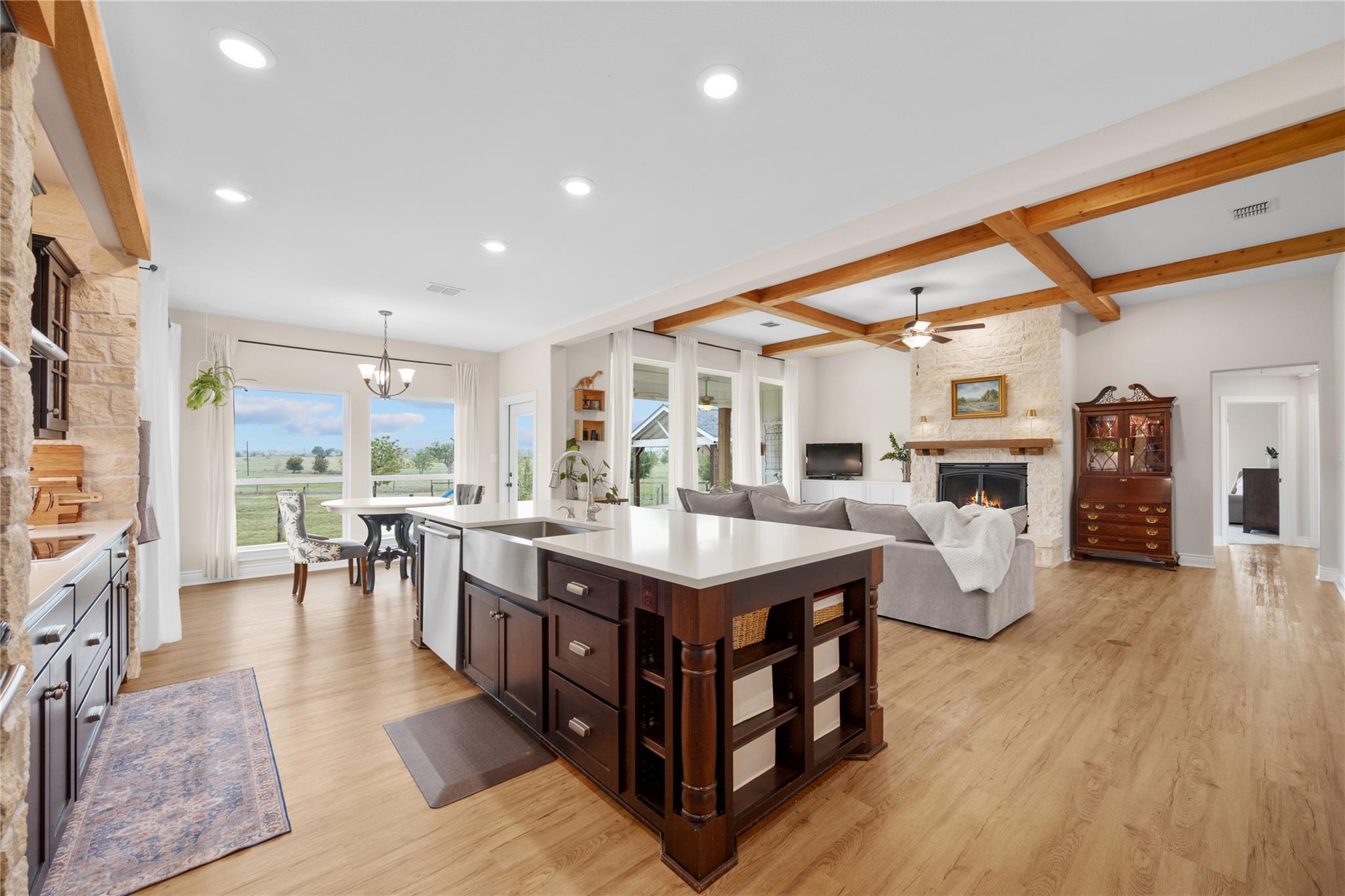 1854 County Road 464, Elgin, TX 78621