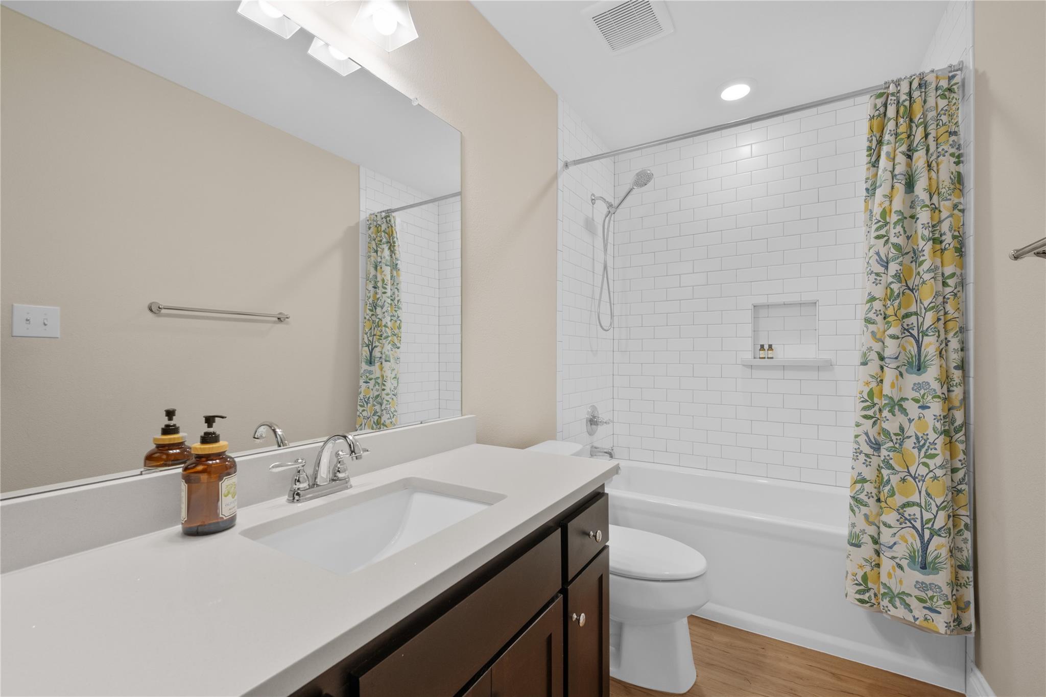 1854 County Road 464, Elgin, TX 78621