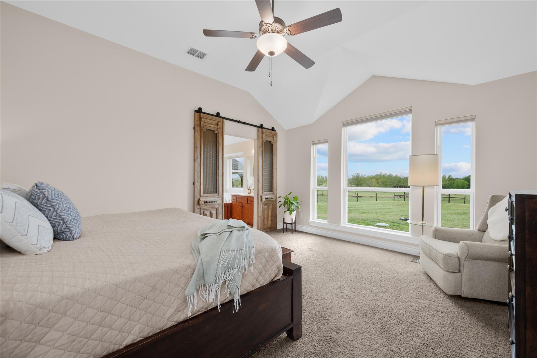 1854 County Road 464, Elgin, TX 78621