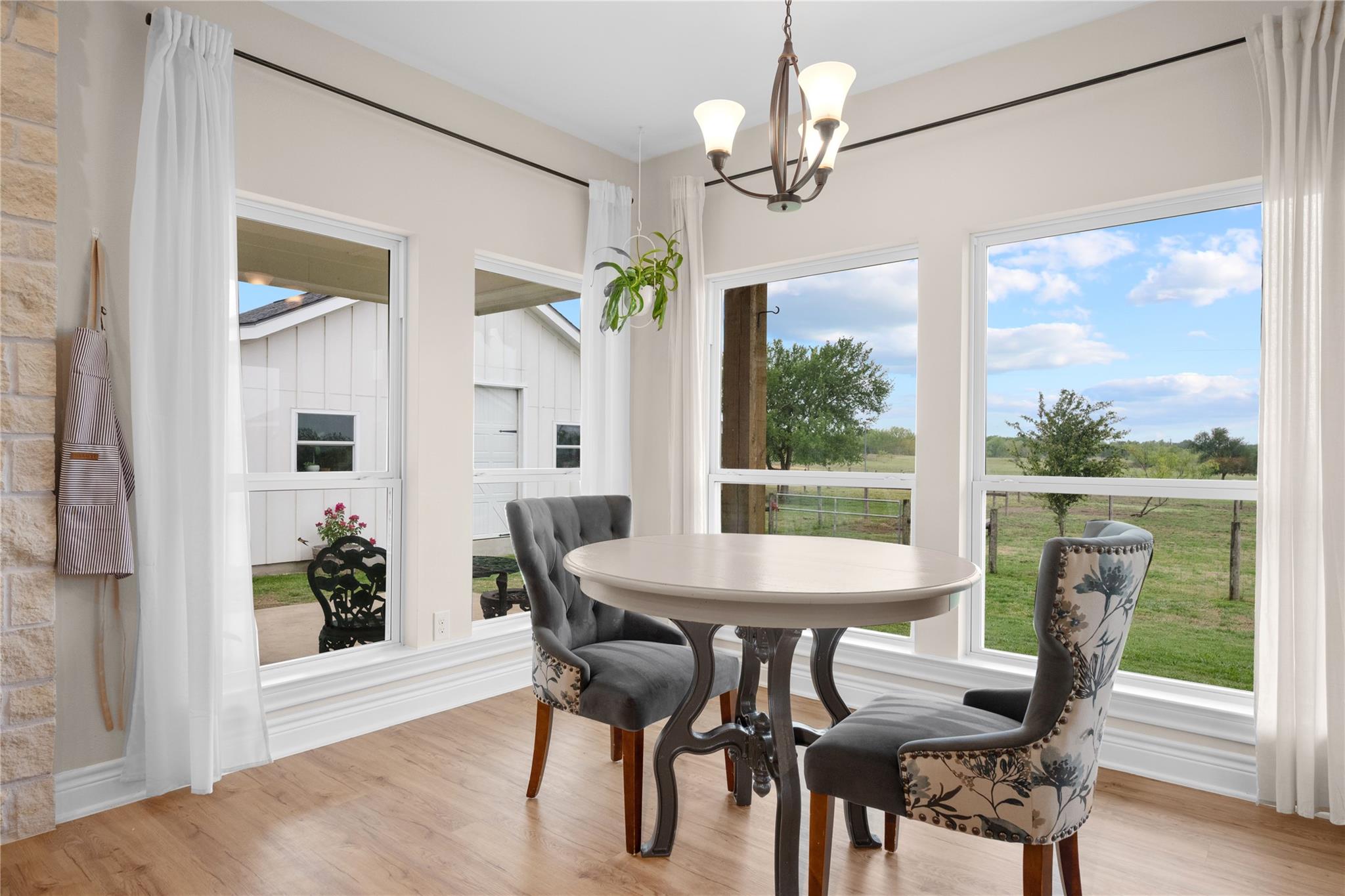 1854 County Road 464, Elgin, TX 78621