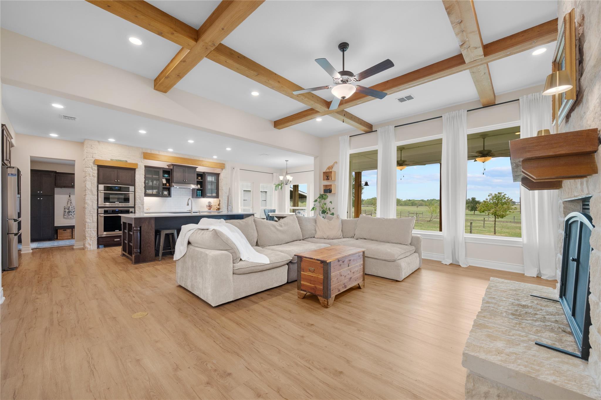 1854 County Road 464, Elgin, TX 78621