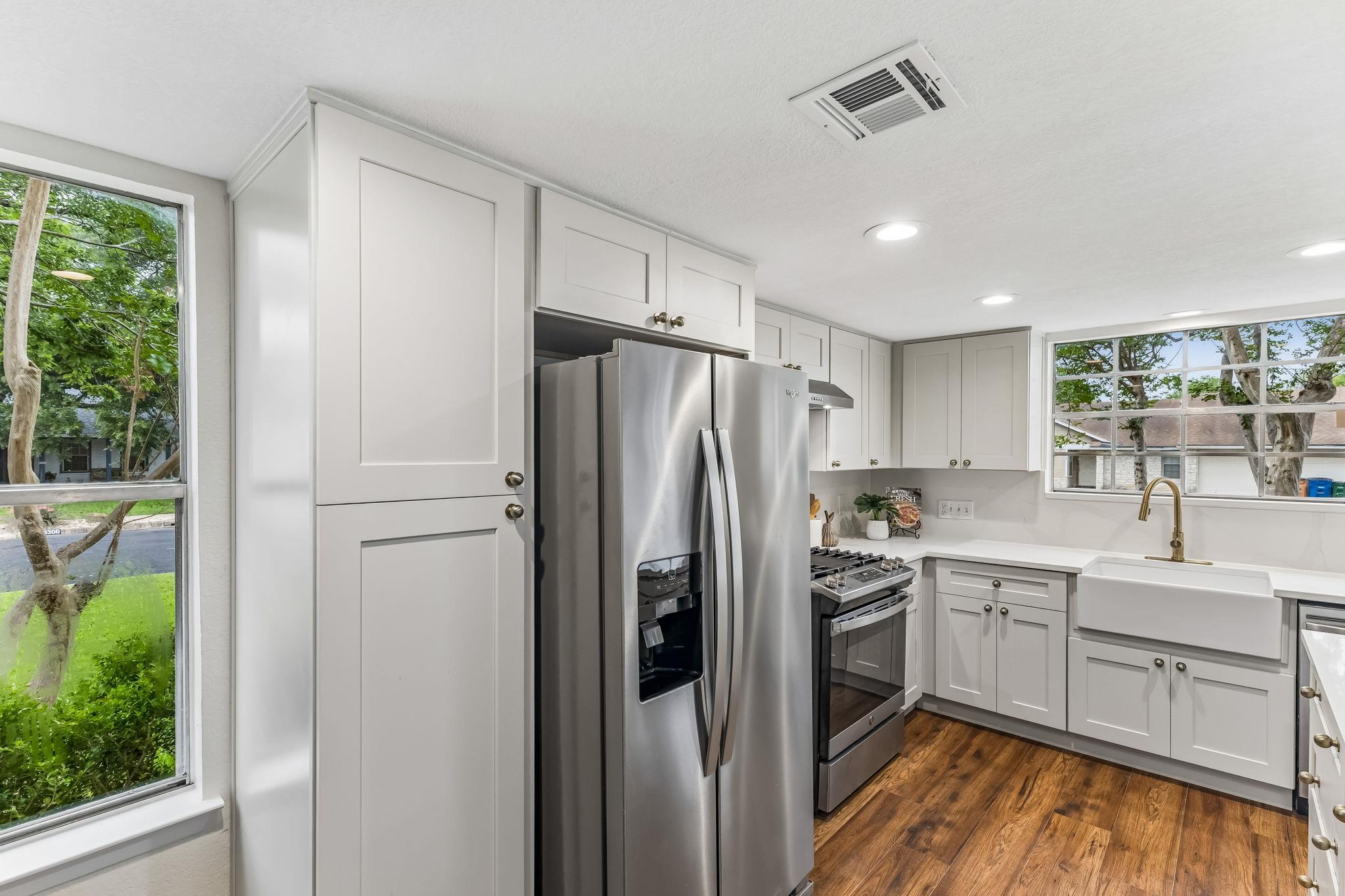 3609 Alexandria Dr, Austin, TX 78749