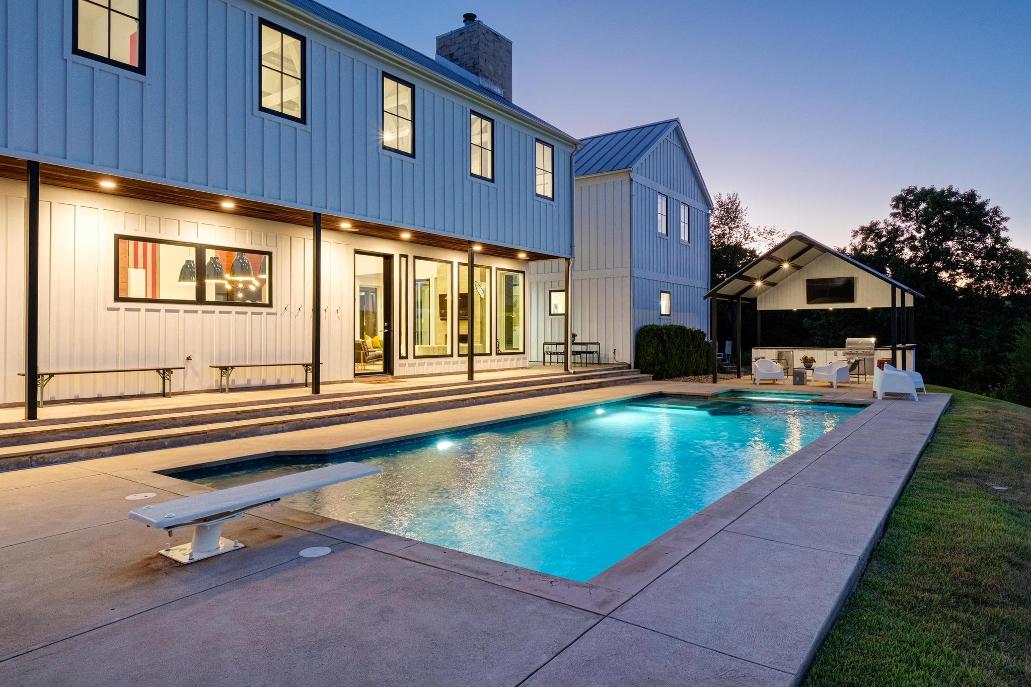 12800 Old Baldy Trl, Austin, TX 78737