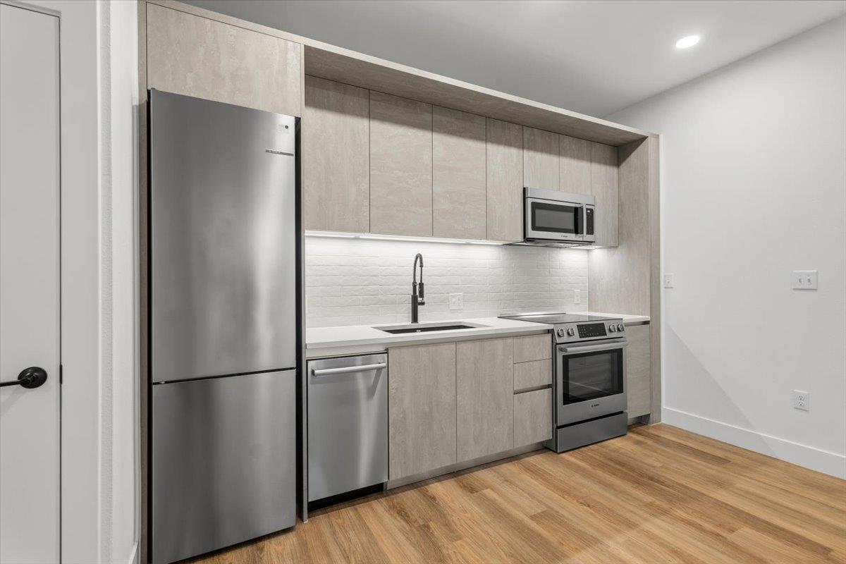 4315 S Congress Ave # 312, Austin, TX 78745