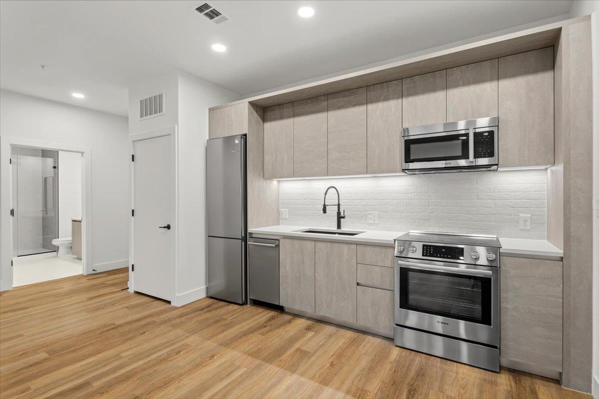 4315 S Congress Ave # 312, Austin, TX 78745