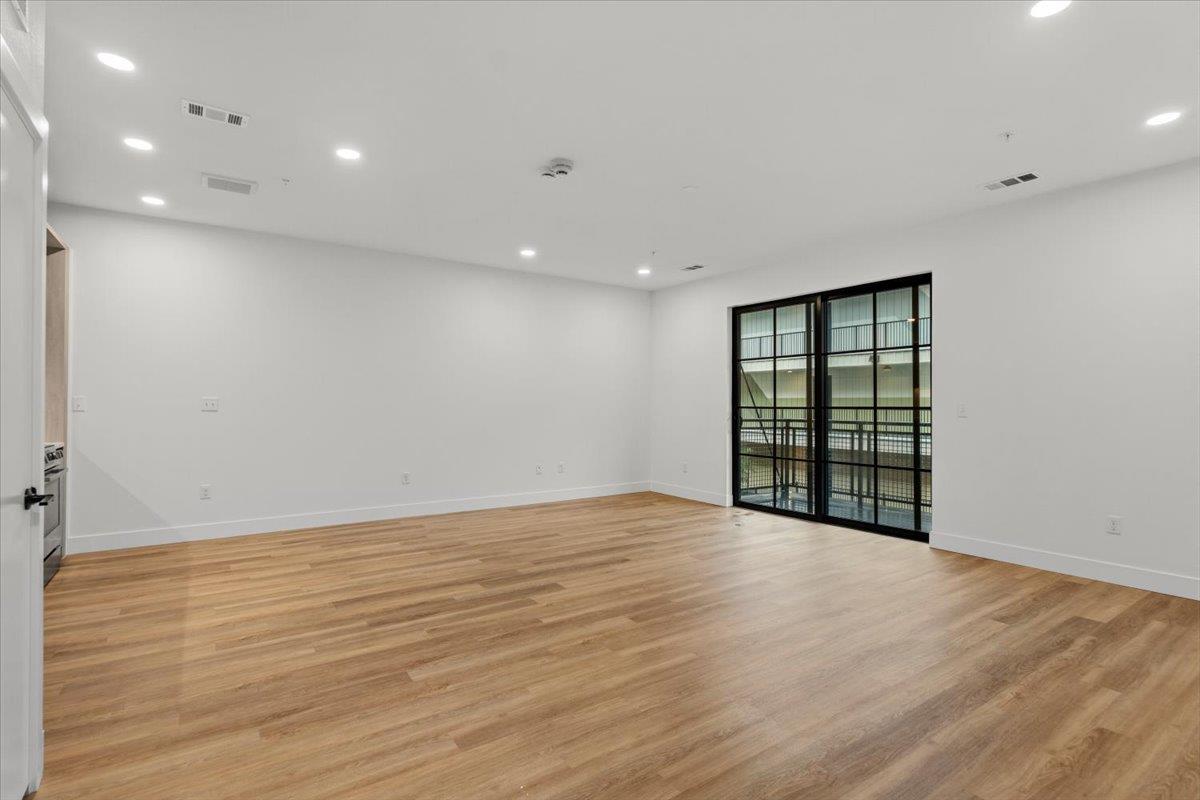 4315 S Congress Ave # 312, Austin, TX 78745