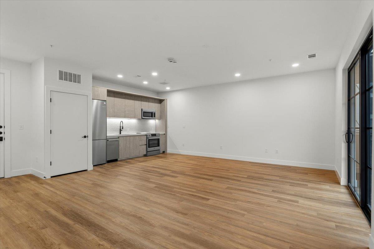 4315 S Congress Ave # 312, Austin, TX 78745