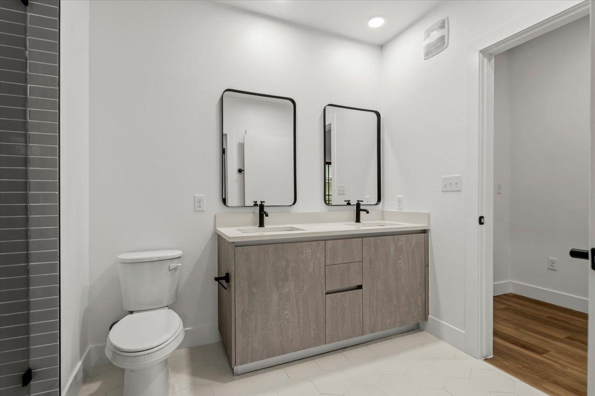 4315 S Congress Ave # 312, Austin, TX 78745