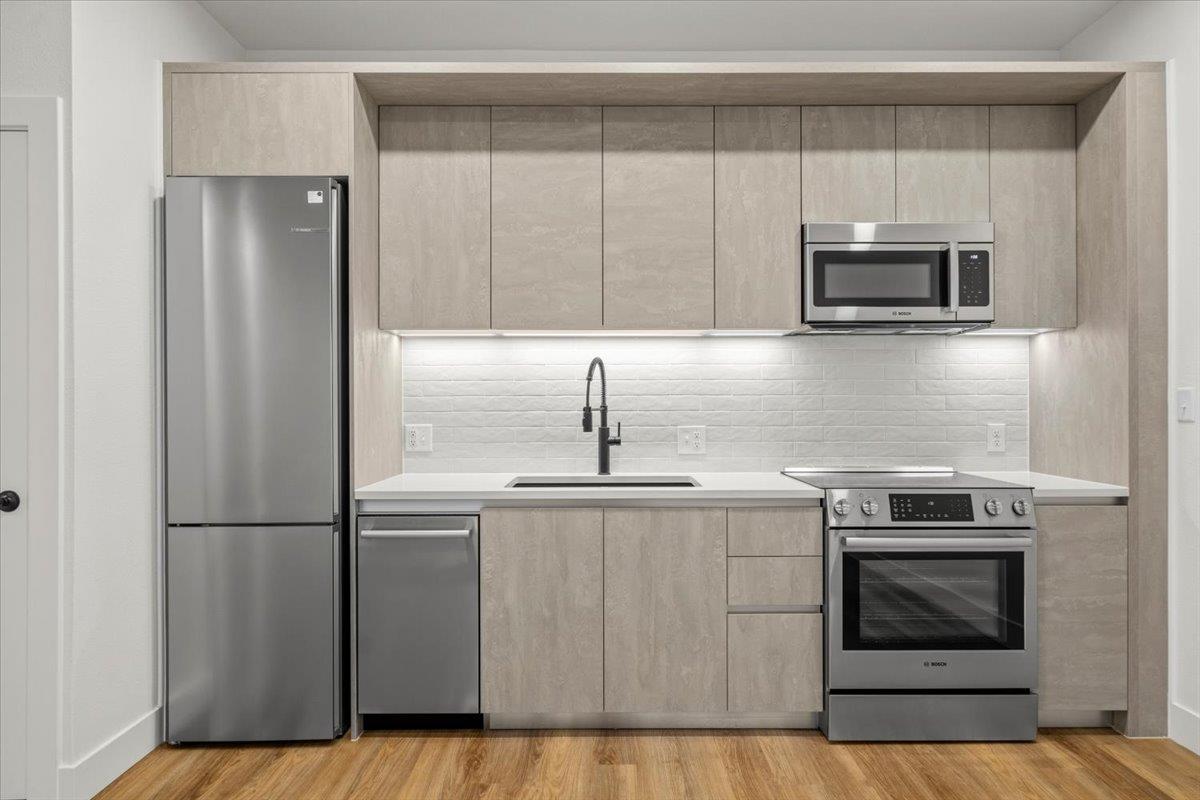 4315 S Congress Ave # 312, Austin, TX 78745