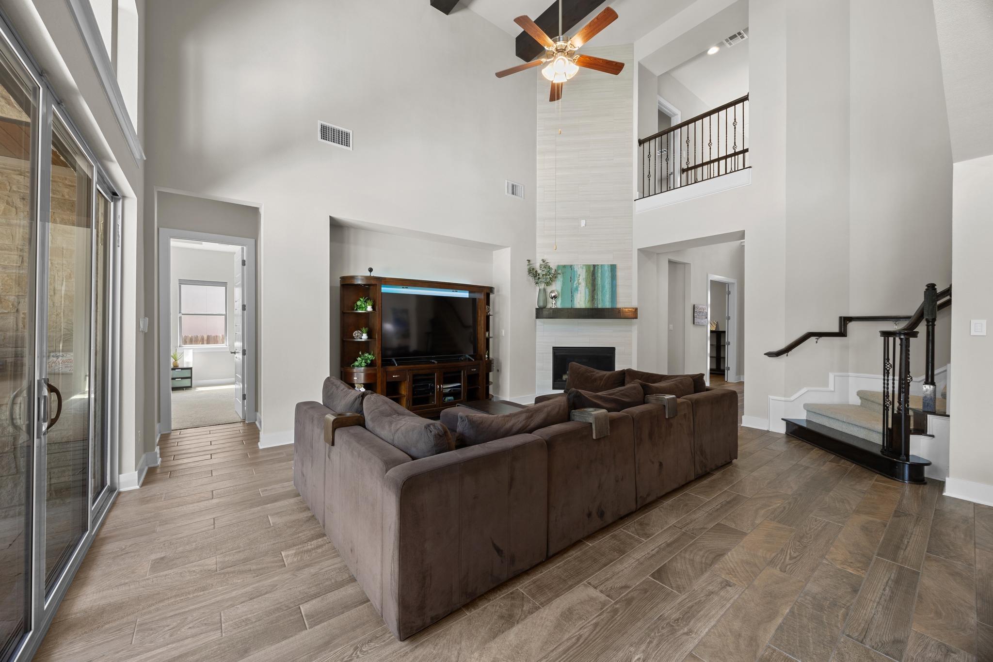 4033 Anderson Bluff Dr, Cedar Park, TX 78613