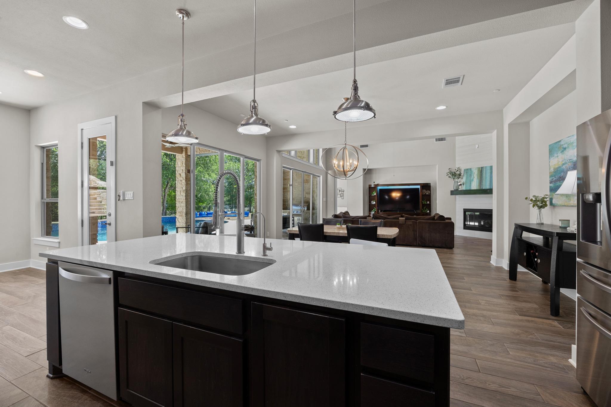 4033 Anderson Bluff Dr, Cedar Park, TX 78613