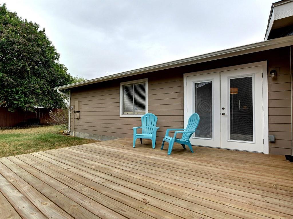 11108 Applewood Dr, Austin, TX 78758
