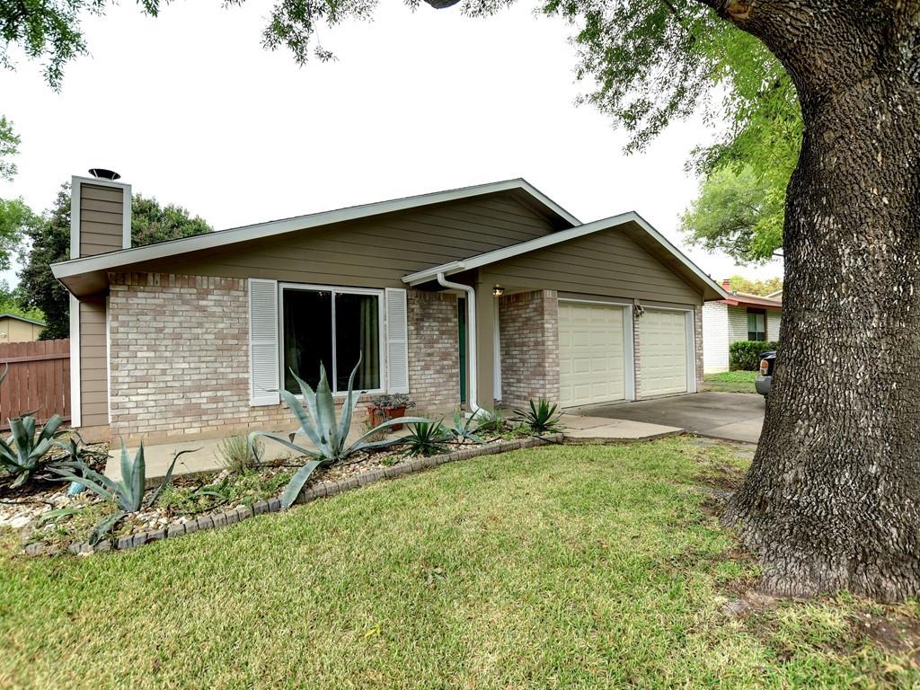 11108 Applewood Dr, Austin, TX 78758