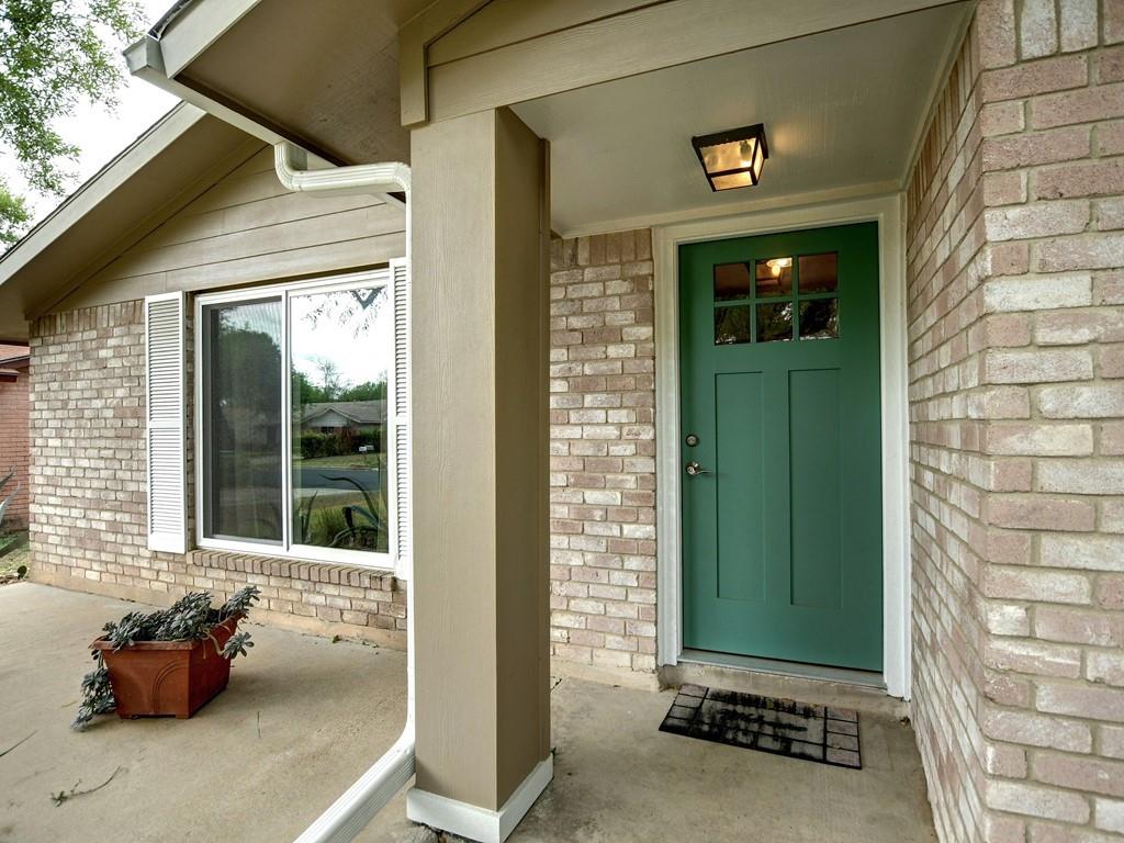 11108 Applewood Dr, Austin, TX 78758