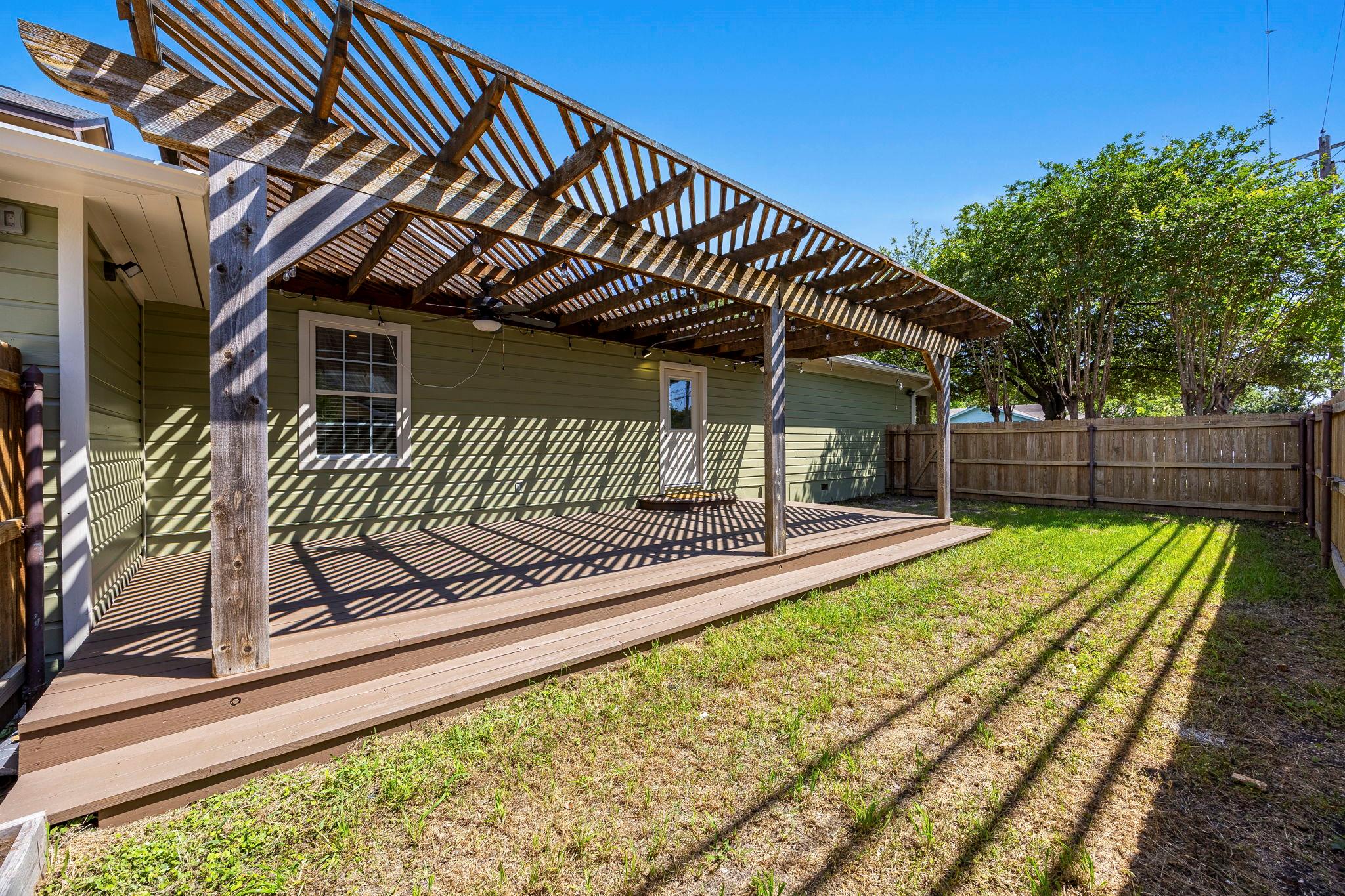 924 E 52nd St # A, Austin, TX 78751