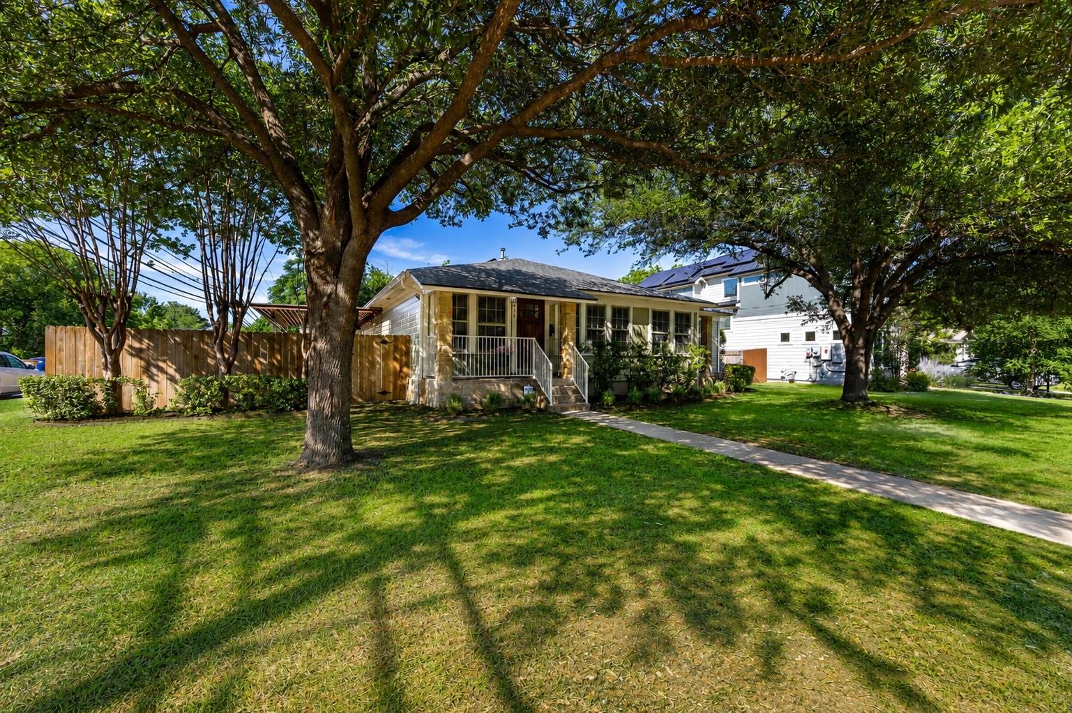 924 E 52nd St # A, Austin, TX 78751