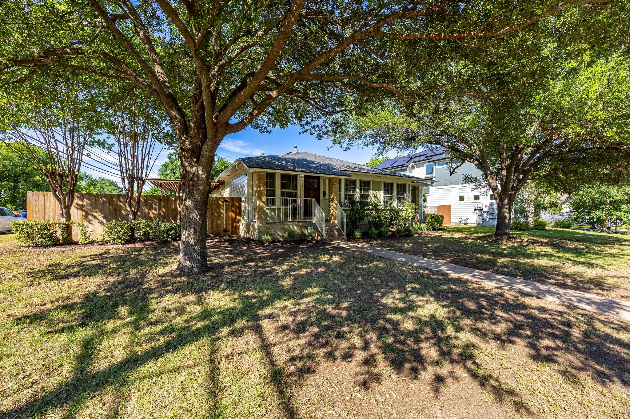 924 E 52nd St # A, Austin, TX 78751