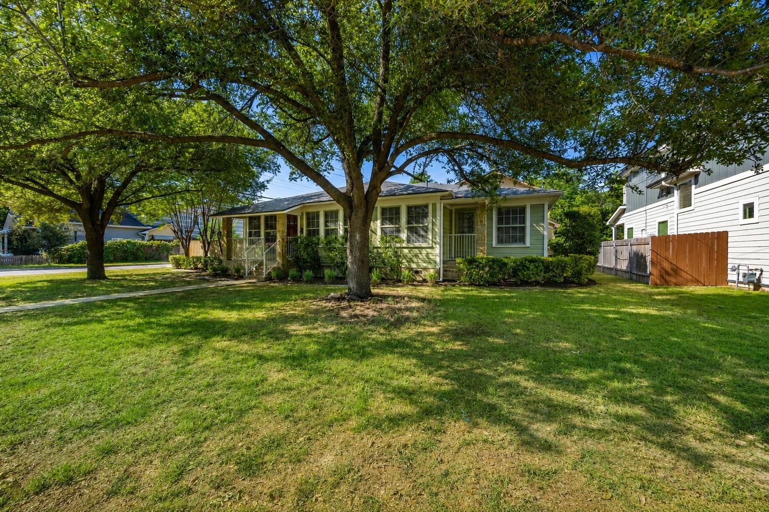 924 E 52nd St # A, Austin, TX 78751