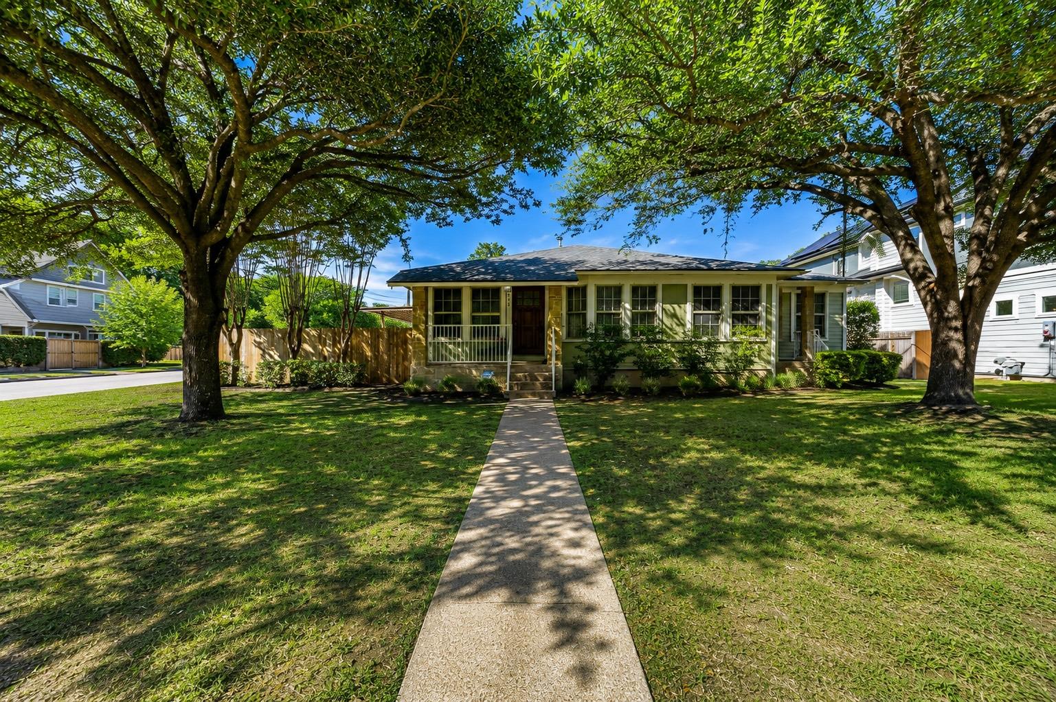 924 E 52nd St # A, Austin, TX 78751