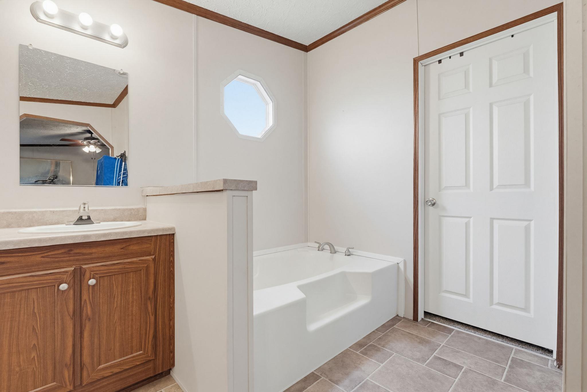 164 County Road 4450, Kempner, TX 76539