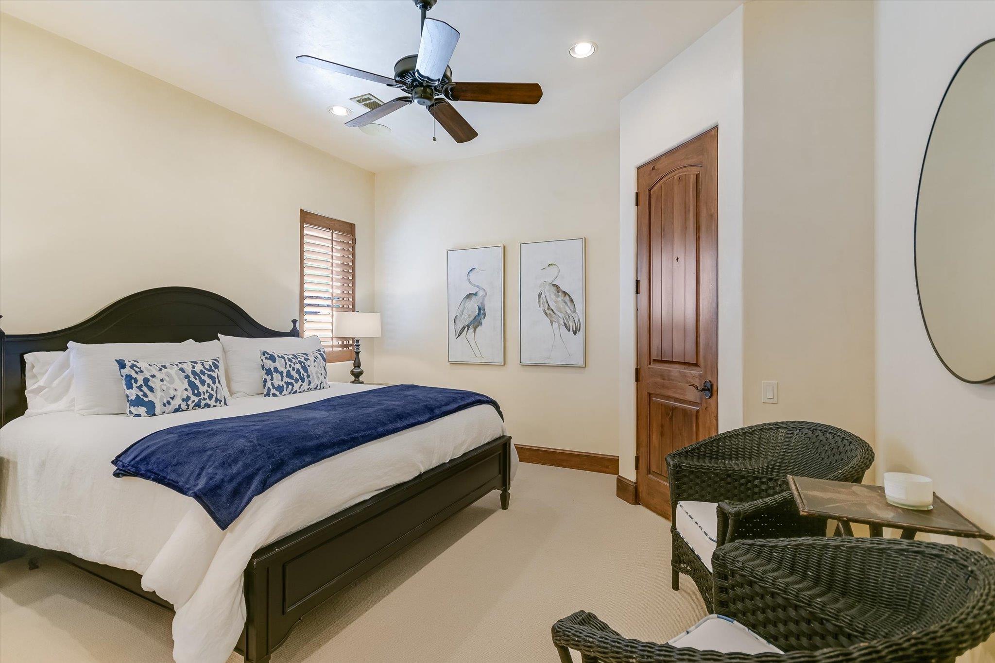 120 Applehead Island Dr, Horseshoe Bay, TX 78657