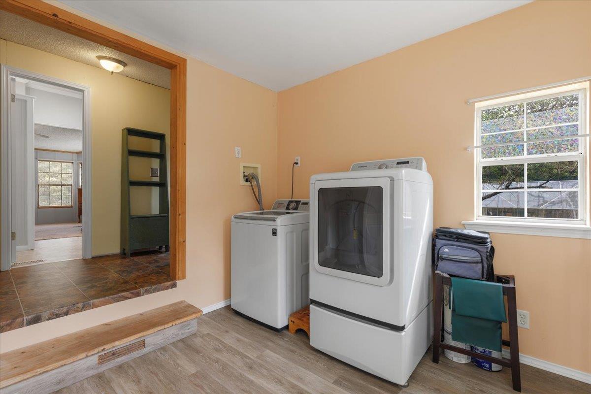 3122 River Rd, Cedar Creek, TX 78612