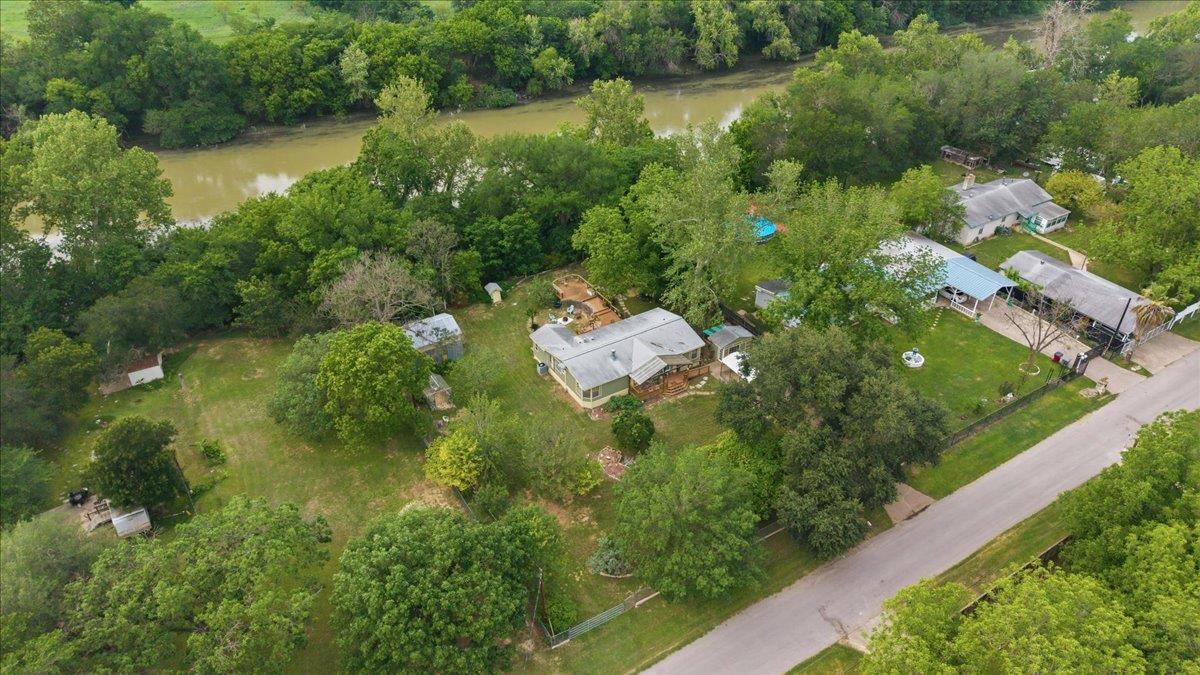 3122 River Rd, Cedar Creek, TX 78612