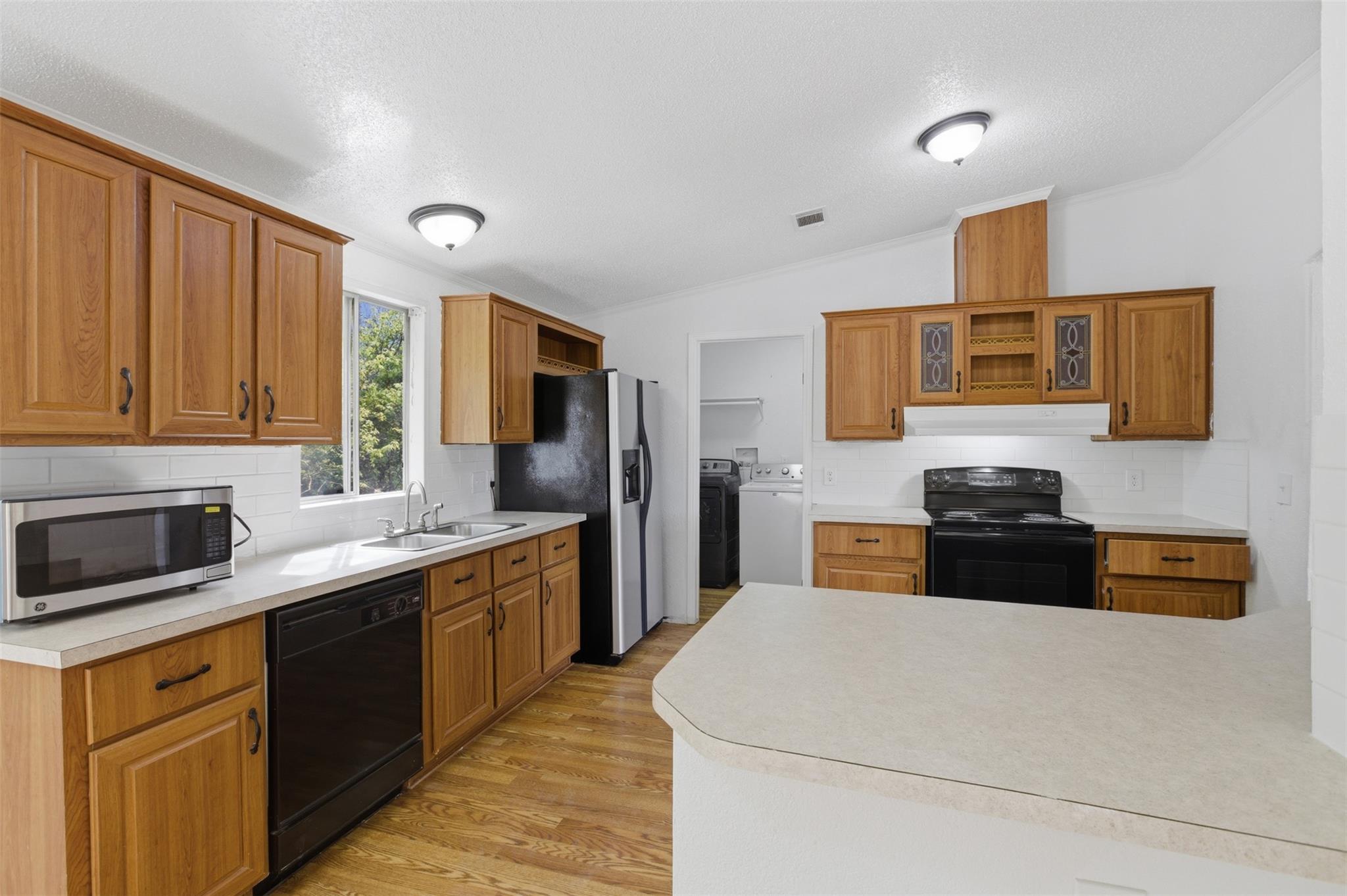 376 Rae Ln # A, Jarrell, TX 76537
