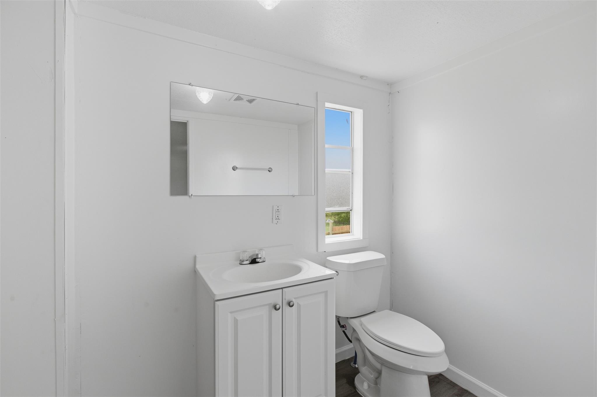 376 Rae Ln # A, Jarrell, TX 76537