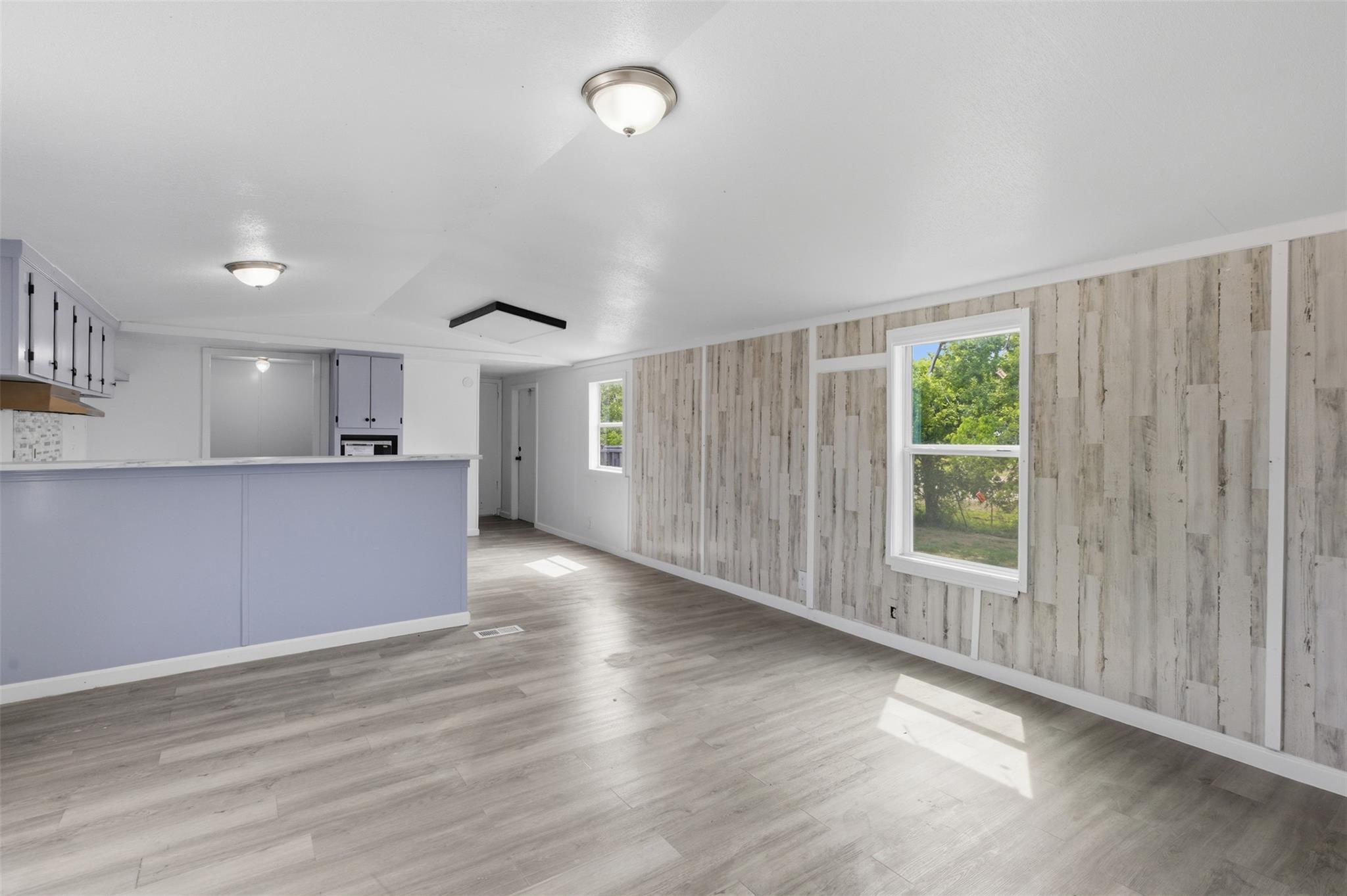 376 Rae Ln # A, Jarrell, TX 76537