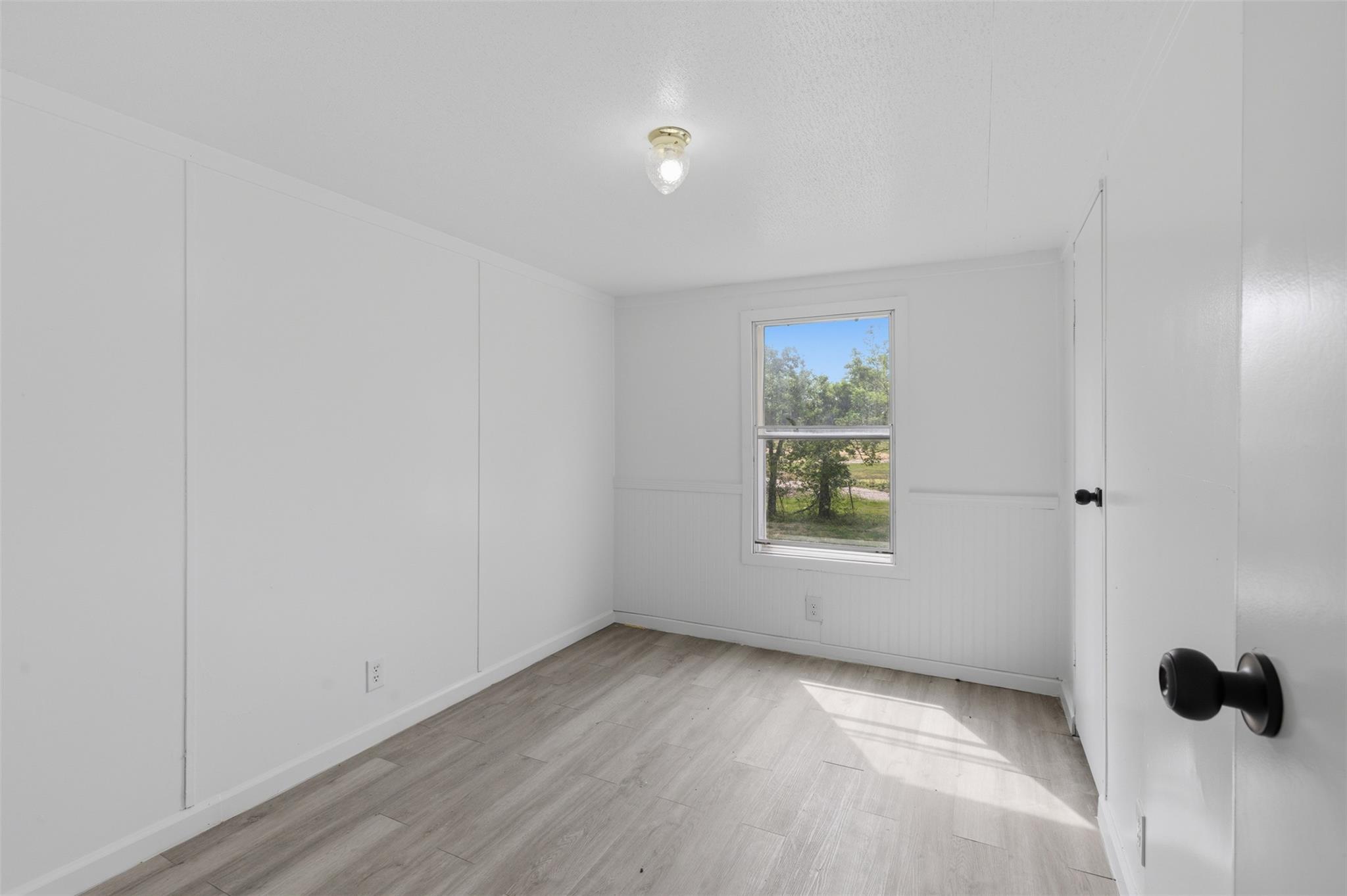 376 Rae Ln # A, Jarrell, TX 76537