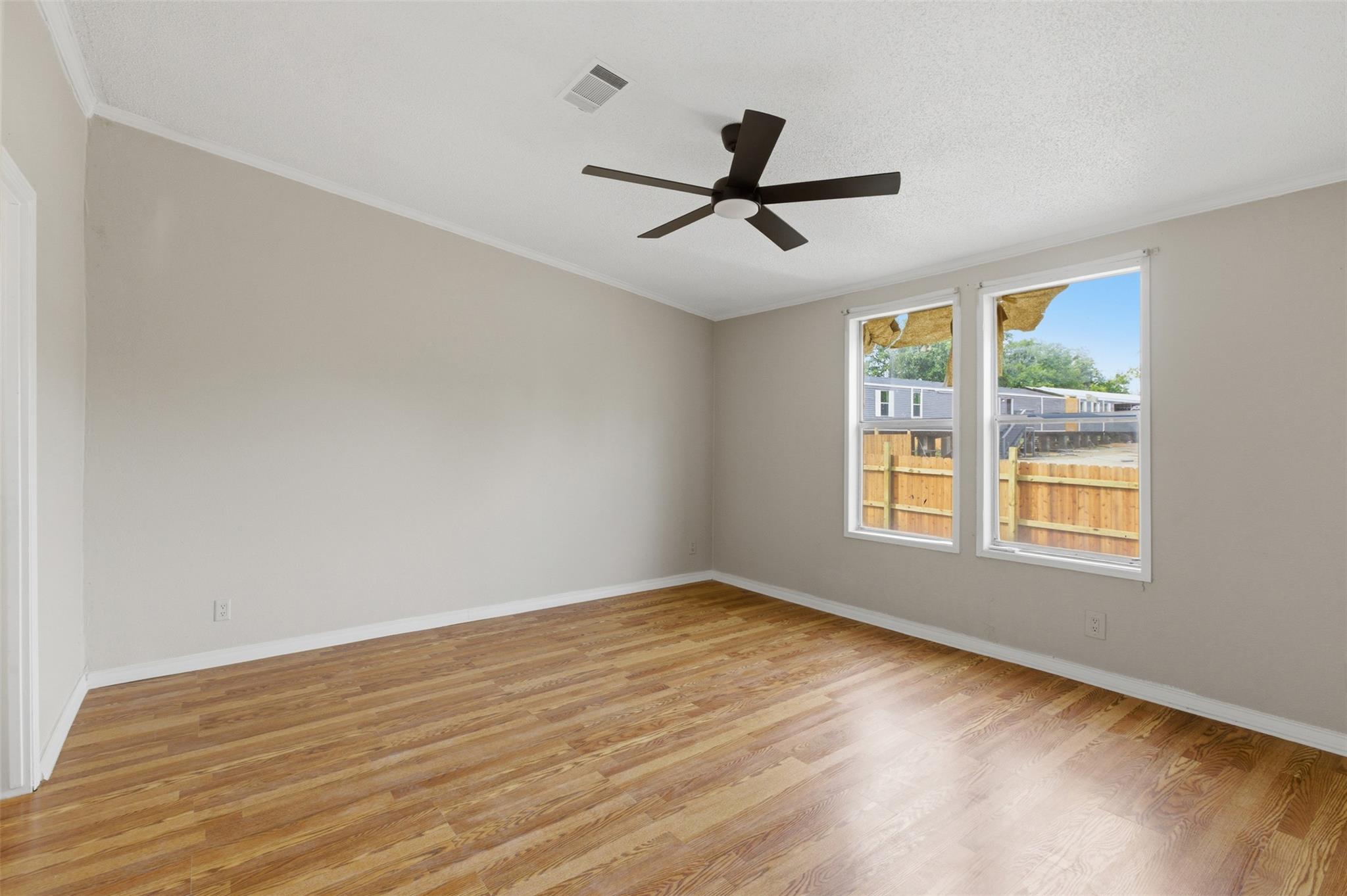 376 Rae Ln # A, Jarrell, TX 76537